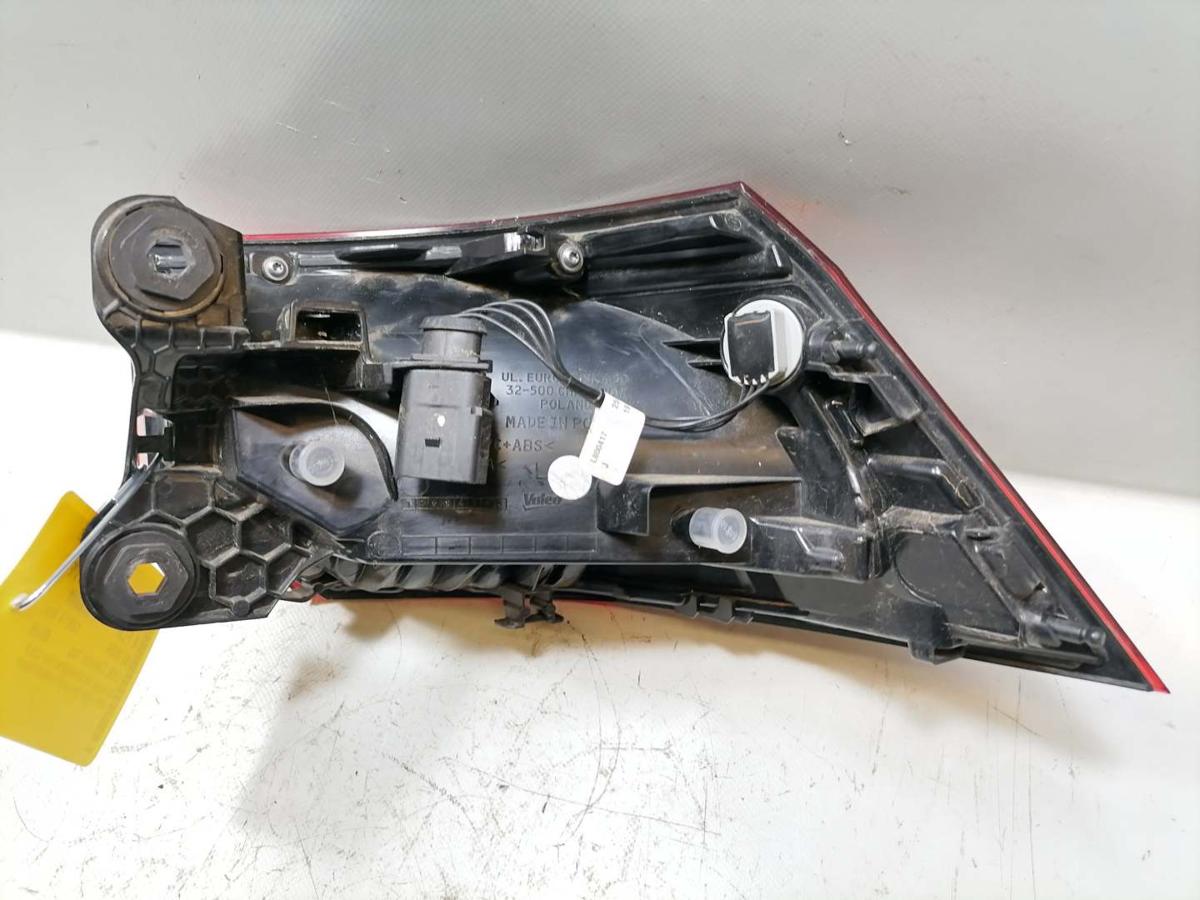 VW Golf 8 original R&uuml;cklicht R&uuml;ckleuchte Schlussleuchte links au&szlig;en Flie&szlig;heck Facelift Bj.2024